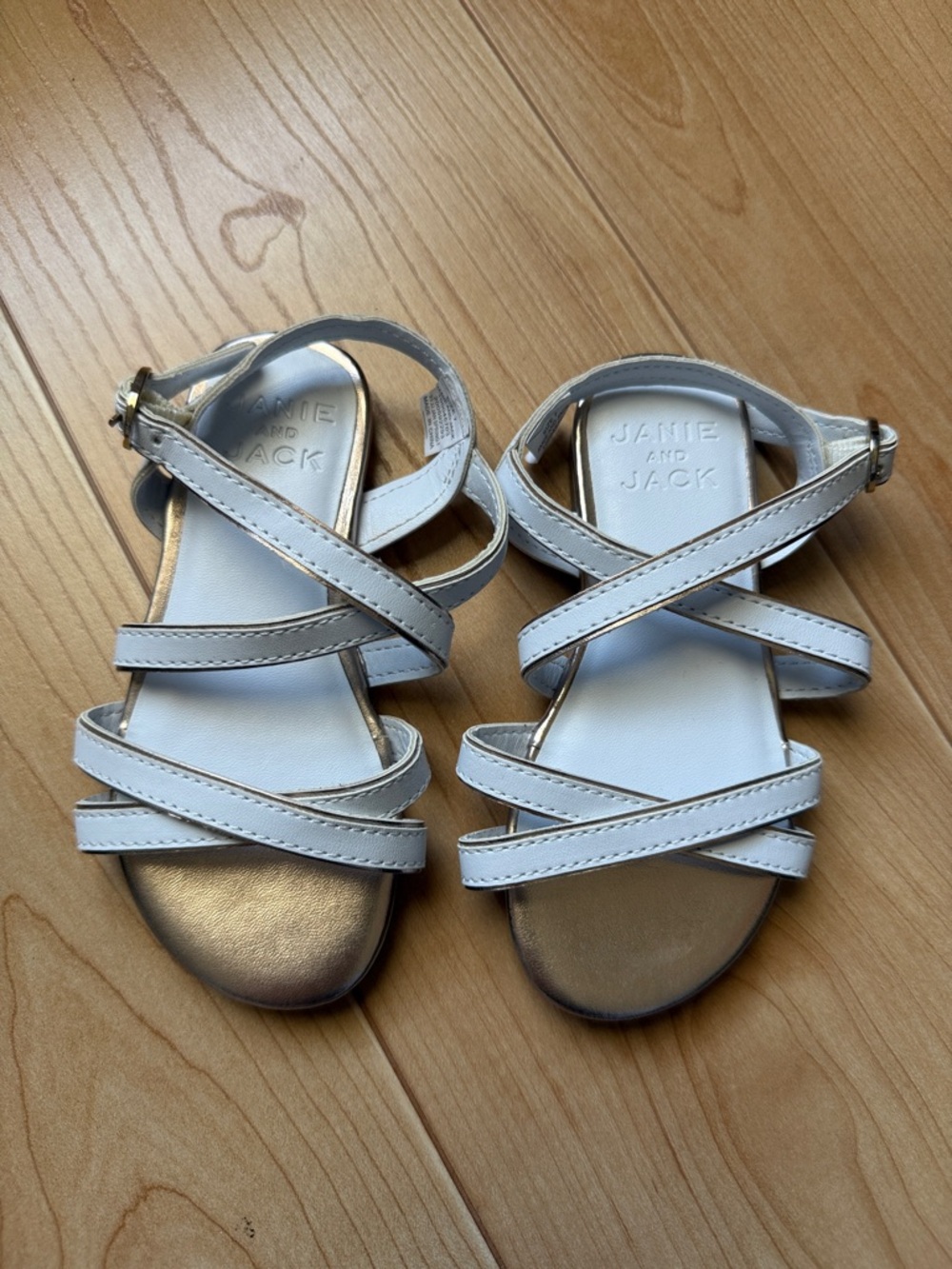 Janie and Jack White Gold Strappy Sandals Size 7 New without Tags